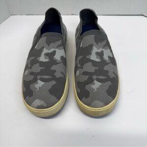 L.L. Bean Gray Camouflage Slip-On Women's Shoes size 9